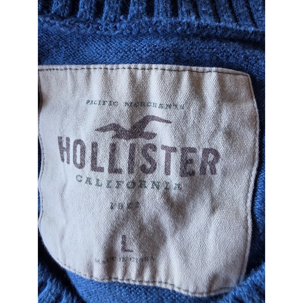 Hollister Men's V-Neck Sweater Size L Blue Solid Long Sleeve Casual Pullover - Picture 6 of 9
